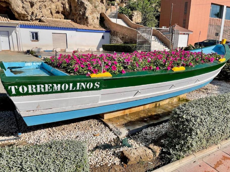 La Casa En La Carihuela Playa A 4 Minutos A Pie Villa Torremolinos Luaran gambar