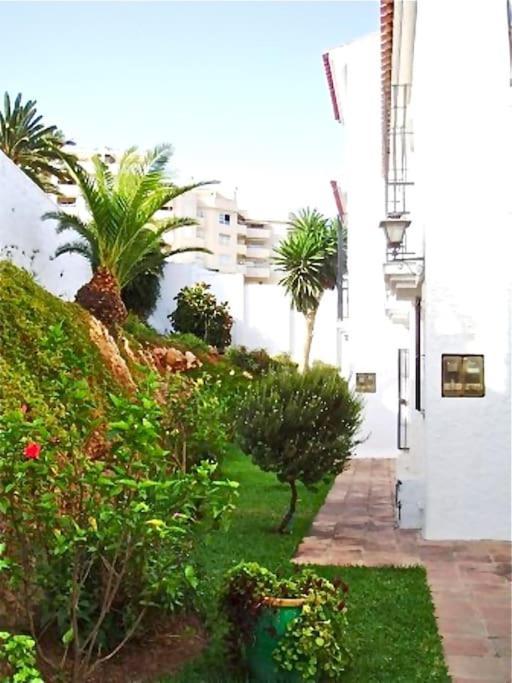 La Casa En La Carihuela Playa A 4 Minutos A Pie Villa Torremolinos Luaran gambar