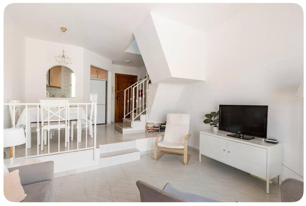 La Casa En La Carihuela Playa A 4 Minutos A Pie Villa Torremolinos Luaran gambar